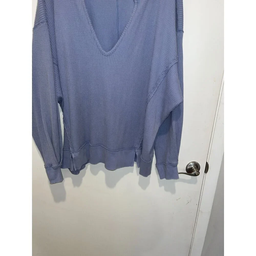 Free People Coraline Blue Waffle Knit V-Neck Oversized Pullover Sweater Medium